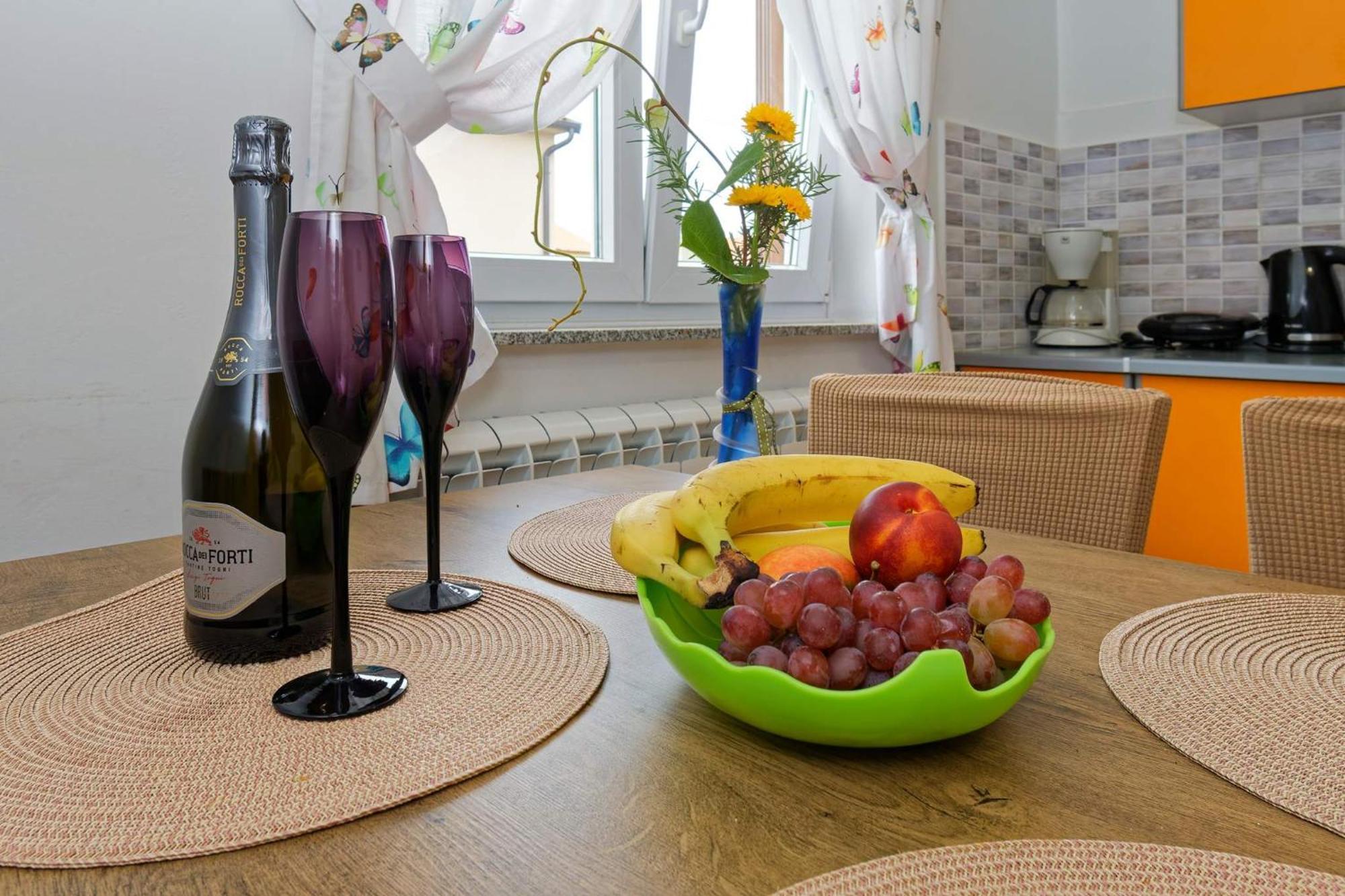 Apartments Grassi By Rent Istria 우마그 외부 사진