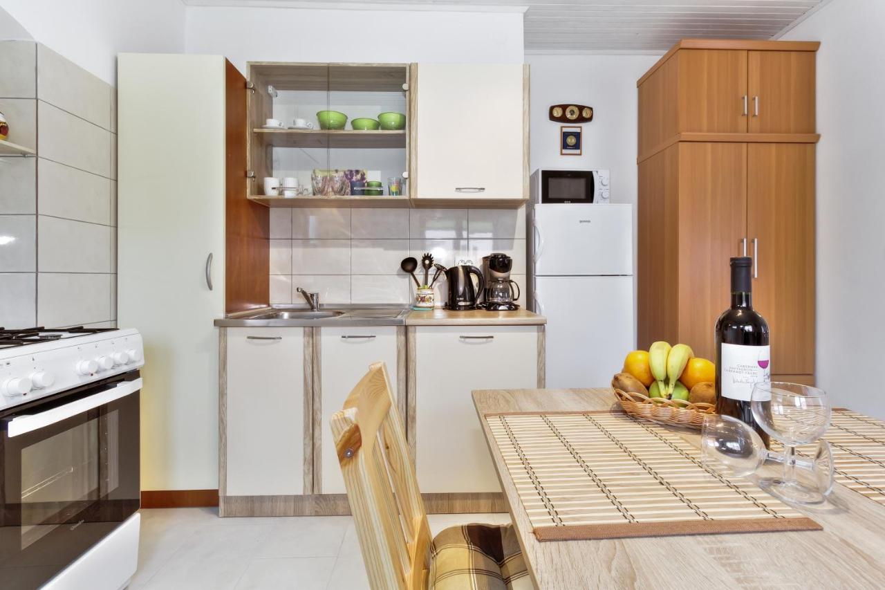 Apartments Grassi By Rent Istria 우마그 외부 사진