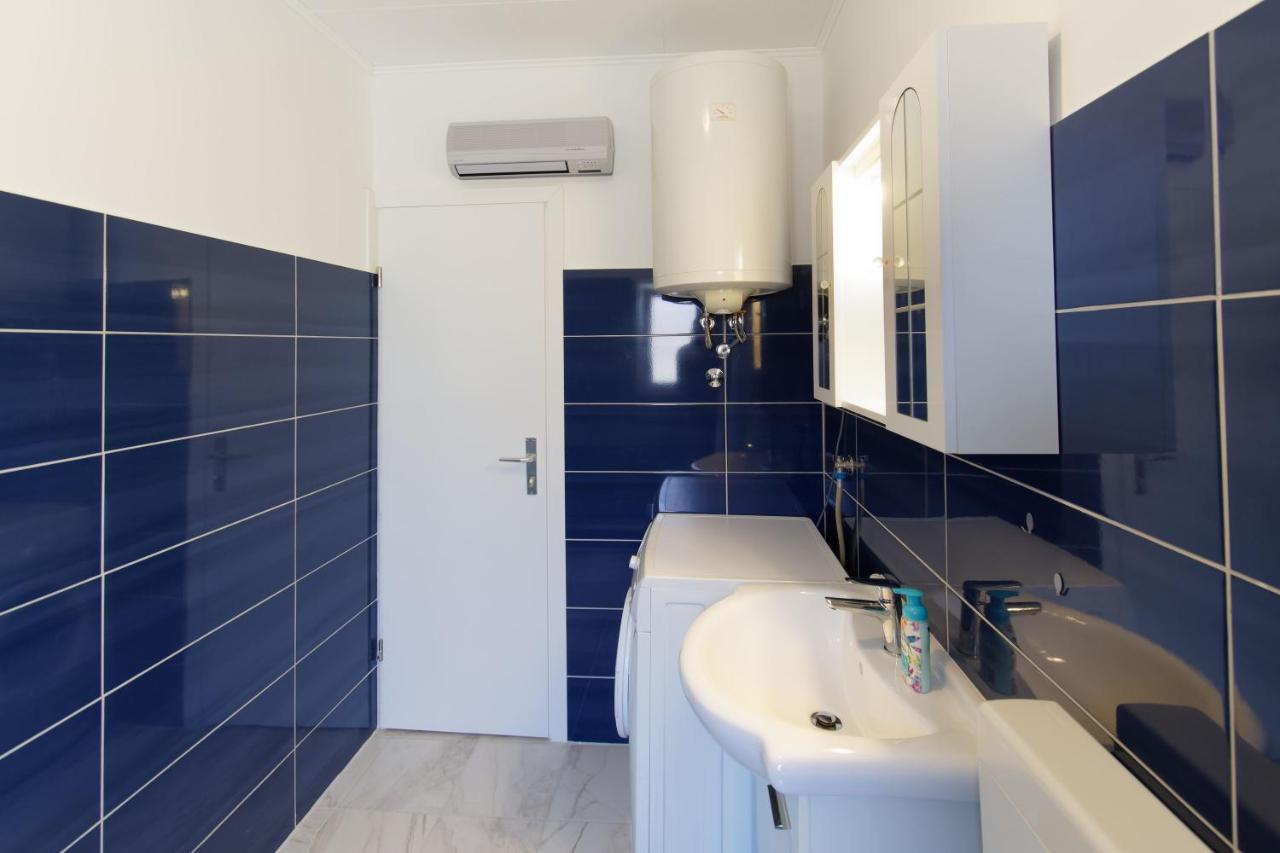 Apartments Grassi By Rent Istria 우마그 외부 사진